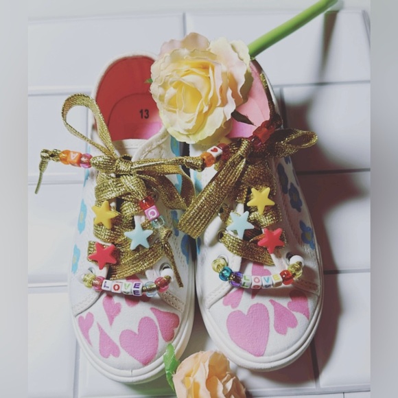 Girls LALITAS By Artisan LaLa Handpainted - Picture 3 of 9